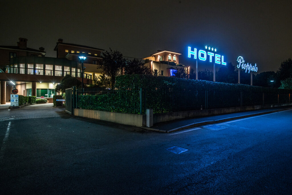 Hotel Pioppeto esterno_notte_ok